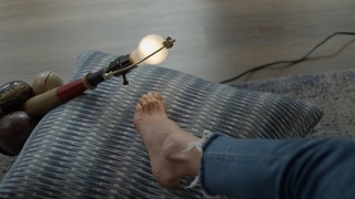 Maggie Q feet photo thumbnail