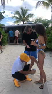 Maggie Q feet photo thumbnail