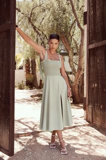 Maggie Rawlins feet photo 13