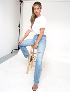 Maggie Rawlins feet photo 4