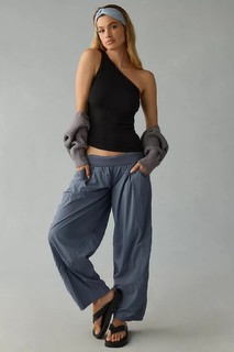 Maggie Rawlins feet photo 11