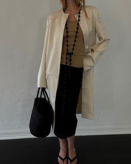 Maggie Rawlins feet photo 4