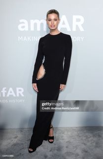 Maggie Rawlins feet photo 16