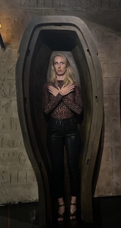 Maggie Robertson feet photo 15