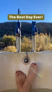 Maggie Robertson feet photo 18