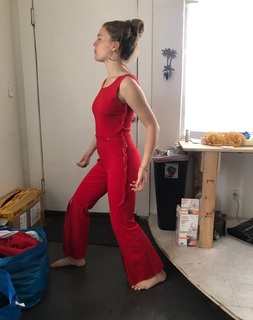 Maggie Rogers feet photo 8