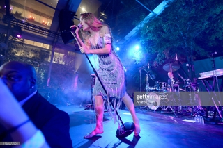 Maggie Rogers feet photo 6
