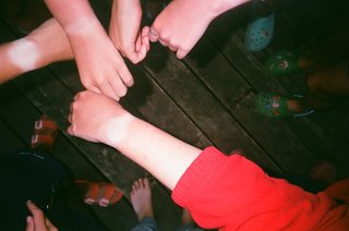 Maggie Rogers feet photo 11