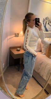 Maggie Sajak feet photo 9