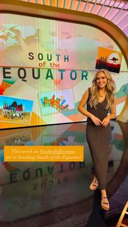 Maggie Sajak feet photo 9