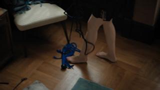 Maggie Siff feet photo thumbnail