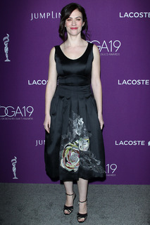 Maggie Siff feet photo thumbnail