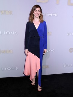 Maggie Siff feet photo thumbnail
