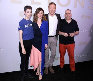 Maggie Siff feet photo thumbnail