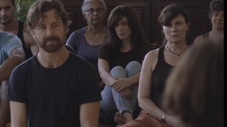 Maggie Siff feet photo thumbnail