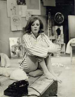 Maggie Smith feet photo 7
