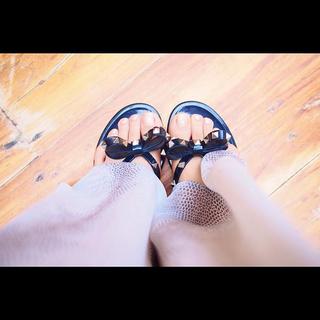 Maggie Wilson feet photo 8