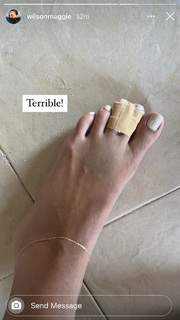 Maggie Wilson feet photo 8