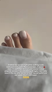 Maggie Wilson feet photo 8
