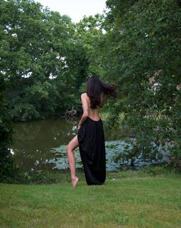 Maggie Wilson feet photo 4