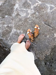 Maggie Wilson feet photo 2