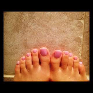 Maggy feet photo thumbnail