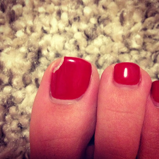 Maggy feet photo thumbnail