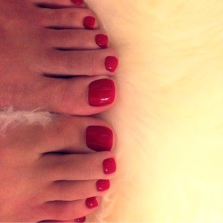 Maggy feet photo thumbnail