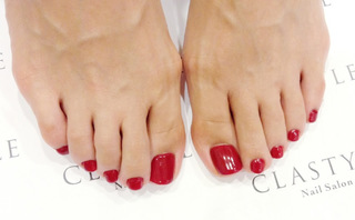 Maggy feet photo thumbnail