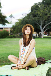 Maggy feet photo thumbnail