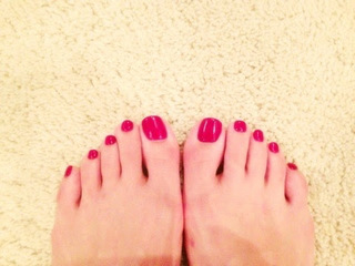 Maggy feet photo thumbnail