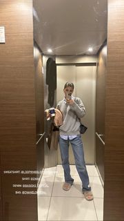 Maggy feet photo thumbnail