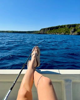 Maggy feet photo thumbnail
