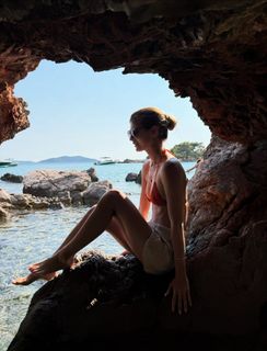 Maggy feet photo thumbnail