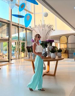 Maggy feet photo thumbnail