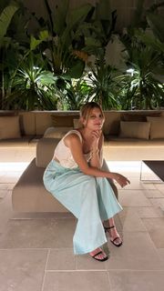 Maggy feet photo thumbnail