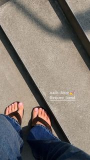 Maggy feet photo 4