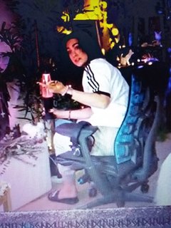 Maghla feet photo thumbnail