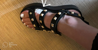 Maghla feet photo thumbnail