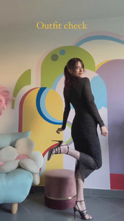 Maghla feet photo thumbnail