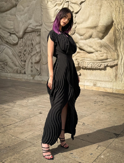 Maghla feet photo thumbnail