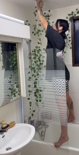 Maghla feet photo thumbnail