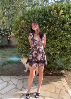 Maghla feet photo thumbnail