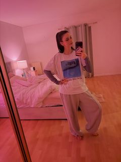 Maghla feet photo 4