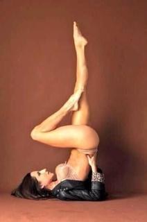 Magui Bravi feet photo thumbnail