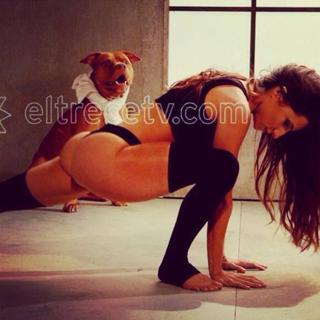 Magui Bravi feet photo thumbnail