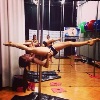 Magui Bravi feet photo thumbnail