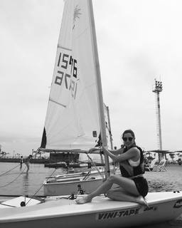 Magui Bravi feet photo thumbnail