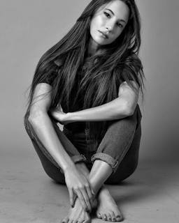 Magui Bravi feet photo thumbnail