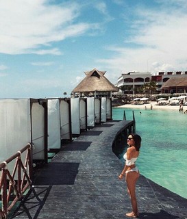 Magui Bravi feet photo thumbnail